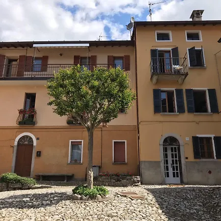 Casa Sakurai * San Fedele Intelvi