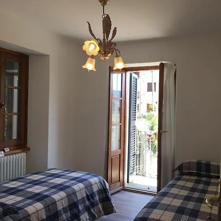 Bed & Breakfast Casa Sakurai San Fedele Intelvi